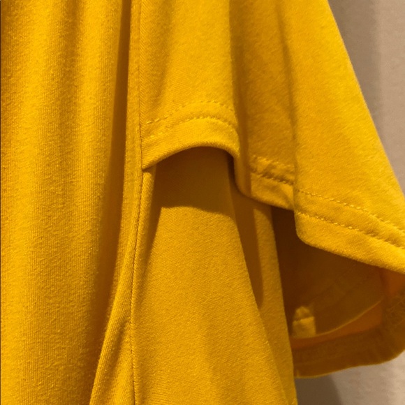 Elegant Yellow Dress - Picture 5 of 7